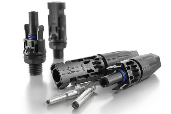 WM4 C PV Connectors for industrial solar applications