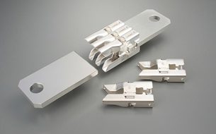 JAE’s busbar docking connectors (DW07)