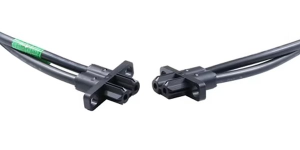 Molex offers complete off-the-shelf cable solutions for power cable assemblies.