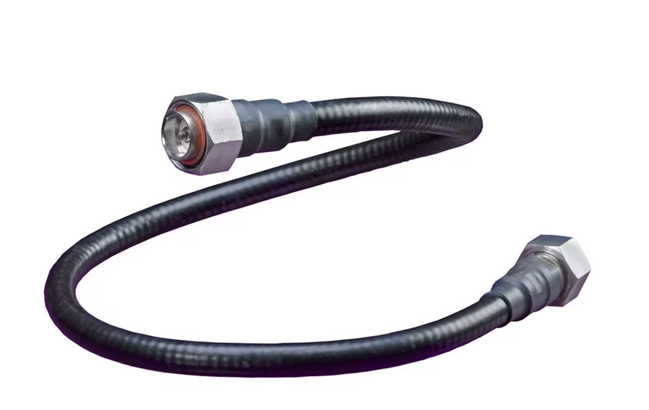Molex AISG cables and connectors