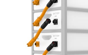 The new generation of battery pole connectors from Phoenix Contact