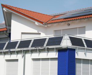 Consumers Connect with Plug-In Solar Arrays and DERs