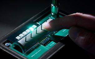 At the binder Innovation and Technology Center (ITZ) in Bad Rappenau, the company prints electronically functional structures