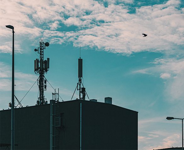 Cell Towers Become Less Cluttered